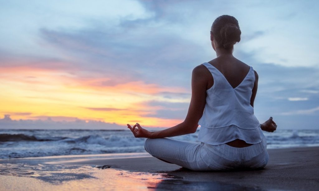 Revitalize Your Body After Summer: Why Lymphatic Drainage Therapy Is the Reset You Need